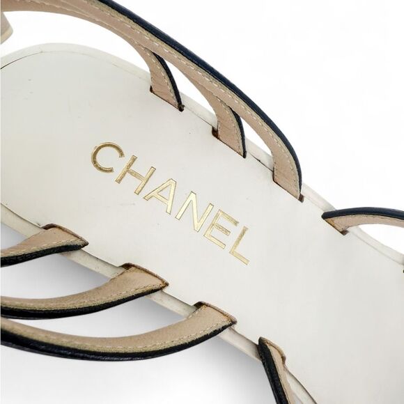 CHANEL Black & Eggshell CC Logo Wedge Heel Sandals IT38.5 - Picture 6 of 10